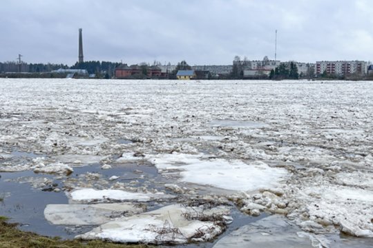 Dėl gresiančio potvynio – svarbus pranešimas: įspėja ir keliautojus į kitas šalis