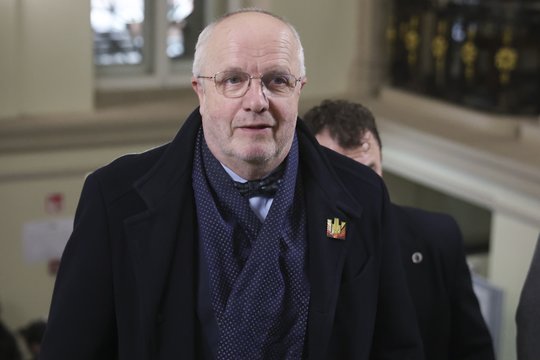 „Kelia abejonių“: J. Olekas apie „Nemuno aušros“ finansavimą