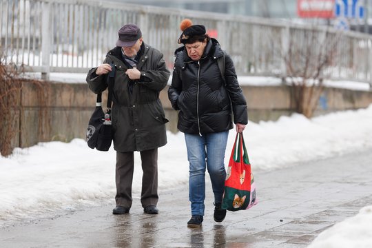 Antradienio rytą Vilnius virto čiuožykla – pėsčiuosius ragina būti itin atsargiais
