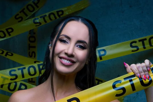 I. Kazlauskaitė užminė mįslę apie santykius: „Kai įsimyli prancūzą vaikiną, gali įvairiausių dalykų išmokti“