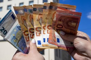 Būsto paskolų turėtojai sutaupys šimtus milijonų eurų: tokia galimybe pasinaudojo ne visi