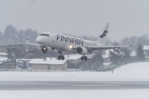 „BGS“ atnaujina partnerystę su „Finnair“ ir toliau teikia antžeminio aptarnavimo bei kuro tiekimo paslaugas Baltijos šalyse