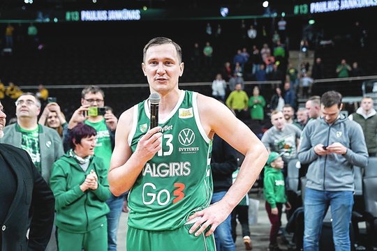 Neeilinė peržiūra su Jankiu ir Milu: prisiminė Eurolygos ketvirtfinalį su „Olympiakos“ ir sužinojo apie išsukinėjamus spenelius