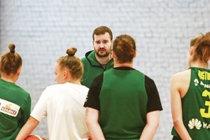 R. Kondratavičius prieš laukiantį Eurolygos jaunimo turnyrą: „Žaidėjams tai suteikia tobulėjimą“