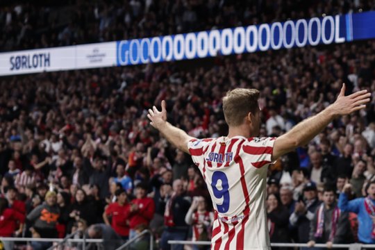 Net tris įvarčius įmušęs norvegas išvedė Madrido „Atletico“ į Čempionų lygos aštuntfinalį