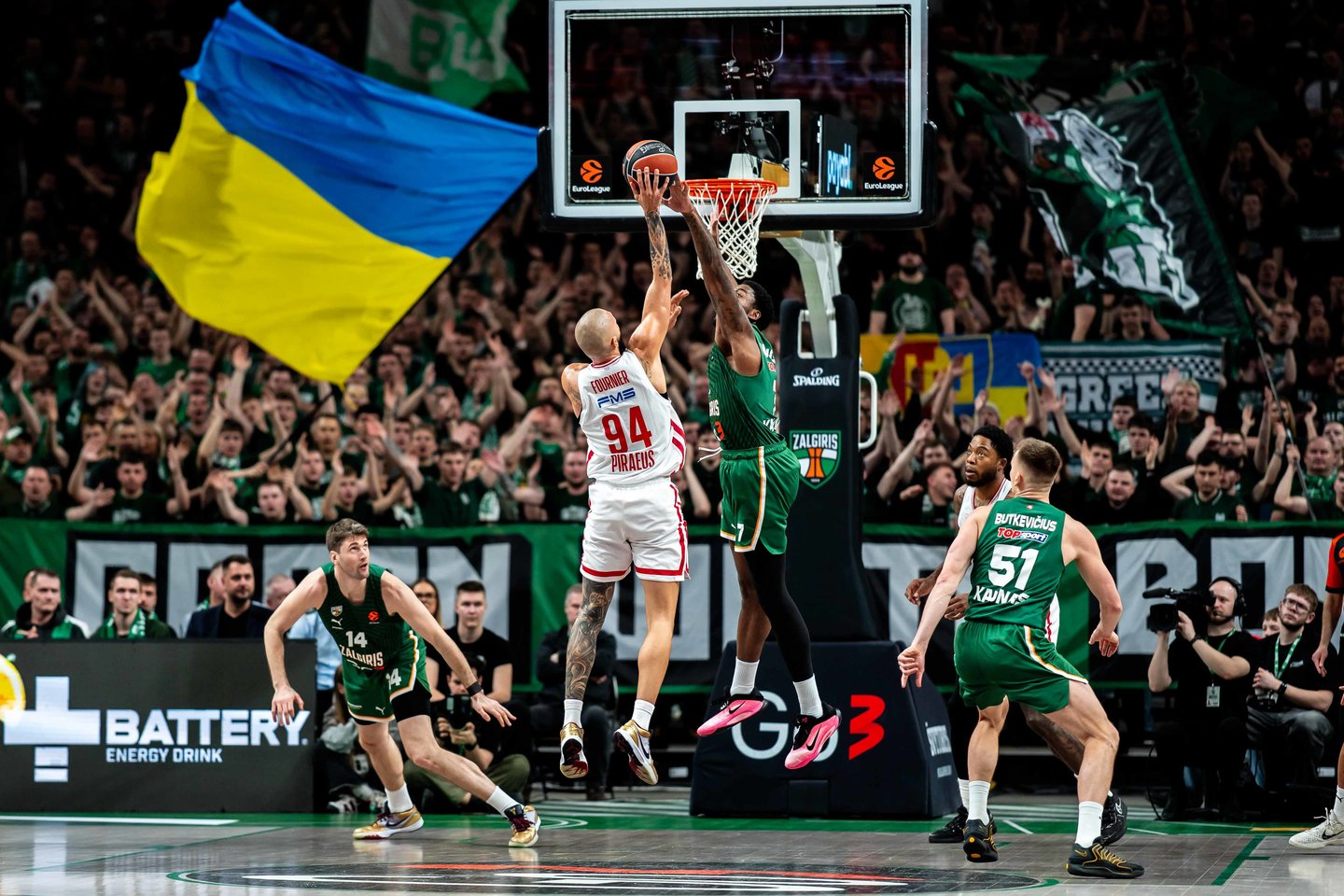 Kauno „Žalgiris“ kovoja su Pirėjo „Olympiakos“<br> G.Bitvinsko nuotr.