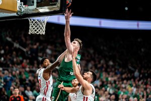 Pagaliau: po devynių pralaimėjimų iš eilės „Žalgiris“ namie po dviejų išprotėjusių pratęsimų parklupdė „Olympiakos“