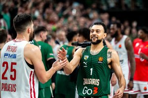 „Žalgirį“ į pergalę prieš „Olympiakos“ išvedęs amerikietis dėkojo vienam žmogui