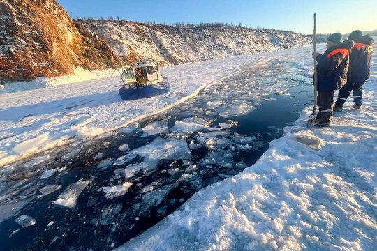 Mirtimis jau paženklintoje vietoje – dar vienas incidentas: Baikalo ežero saloje įstrigo tūkstančiai turistų