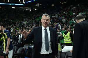 „Žalgirio“ rungtynes stebėti norėjęs Š. Jasikevičius žurnalistams pateikė sau nebūdingą prašymą