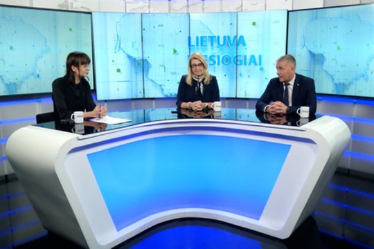 Į darbotvarkę sugrįžtantis LRT projektas: ar politikai nori uždrausti sau protestuoti Seime?