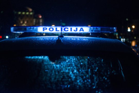 Vilniaus centre – košmaras: niekuo dėtą studentę talžė girtas policininkas