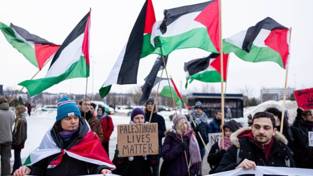 „Eurovizijos“ finalą sudrumstė neramumai: užfiksavo minią protestuotojų