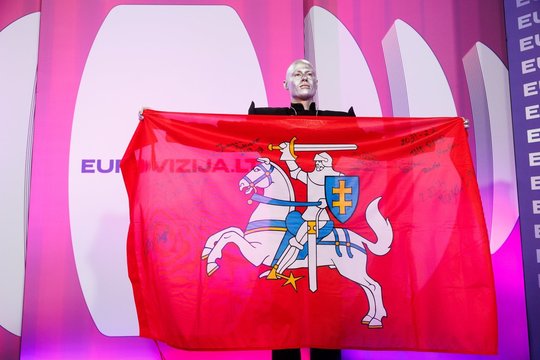 Lietuvą „Eurovizijoje“ atstovausiantis Lion Ceccah sunkiai renka žodžius: prakalbo ir apie šalies drąsą