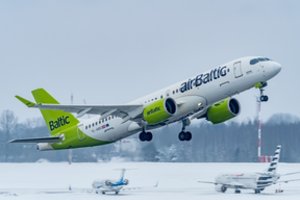 „airBaltic“ atšaukia visus skrydžius į Tel Avivą ir iš jo