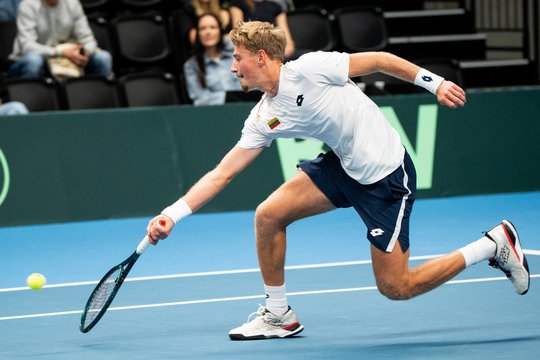 E. Butvilas po atkaklios kovos krito „ATP Challenger“ turnyro pusfinalyje