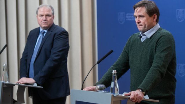 NKVC ir URM saugumo rekomendacijos: ragina sekti nurodymus ir vengti pavojų