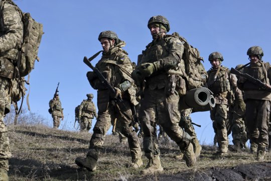 Karas Ukrainoje. Karininkas paaiškino, kaip sustabdyti rusų puolimą: „Tai – matematinis klausimas“