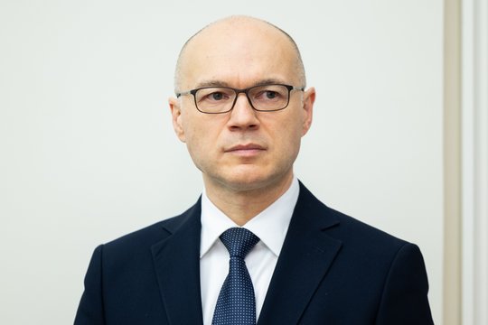 E. Sabučio „čekiukų“ bylos detalės pribloškia: 1,5 tonos kuro ir televizorius su garso sistema