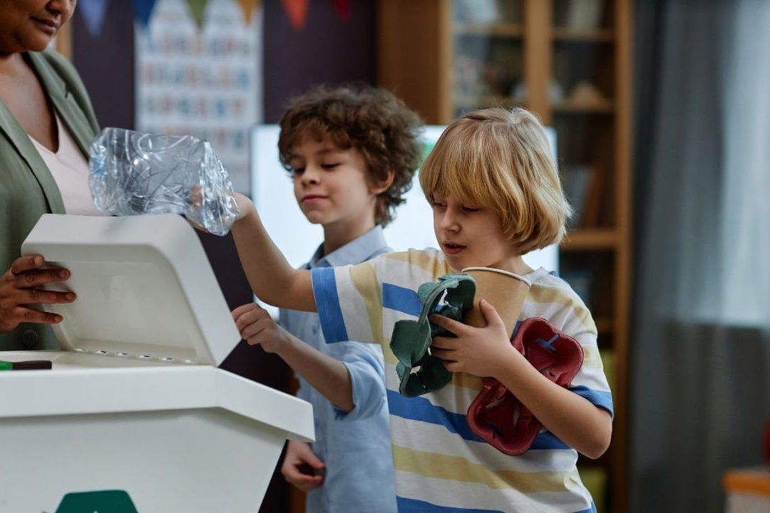 Už konteinerio ribų: rūšiavimas kaip kritinio mąstymo pamoka