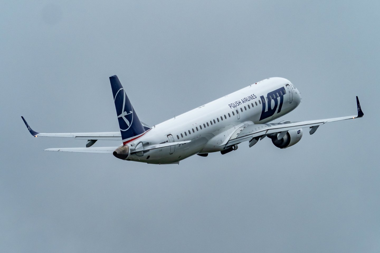 Kaip elgtis, jei darbuotojas dėl nenumatytų aplinkybių negali laiku grįžti į darbą? <br>V.Ščiavinsko nuotr.