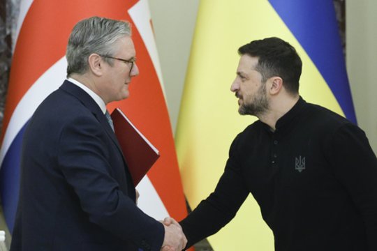 Karas Ukrainoje. Iš V. Zelenskio – pasiūlymas dėl dronų Artimuosiuose Rytuose