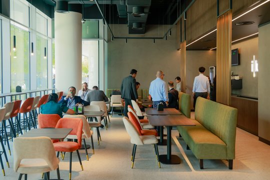 Neseniai Dubajuje atsidariusio lietuviško restorano vadovas – apie situaciją šalyje: „Kolektyvas išgyvena sukrėtimą“