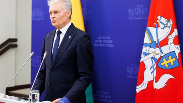 Po traumos pirmą kartą viešumoje pasirodęs G. Nausėda paaiškino, kas įvyko: „Sugebėjau nugriūti lygioje vietoje“