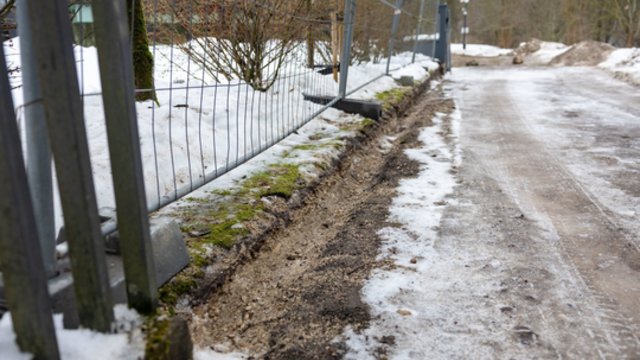 G. Nausėda pripažįsta, kad dalis jo sklypo tvoros buvo ant valstybinės žemės: „Prakeikiu tą dieną“