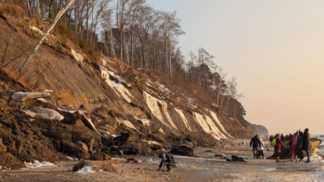 Įspėja dėl pasivaikščiojimų prie Olando kepurės: teks žiūrėti, kur dedate koją