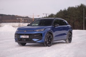 2026 m. „Volkswagen T-Roc“ testas: koks yra didžiausias populiariausio Europoje SUV trūkumas prieš konkurentus