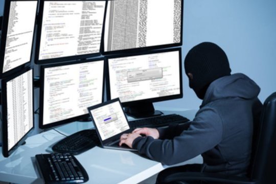 Griežtės bausmės už dalyvavimą užsienio žvalgyboje: Vyriausybė pritarė baudžiamojo kodekso pakeitimams