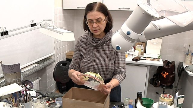Restauratoriams eksponatus surinkti tenka iš mažų duženų: kartais prireikia ir kitų sričių specialistų