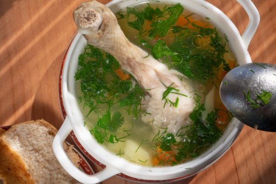 Visi mėgsta šį prieskonį, tačiau į sultinį jo geriau nedėti – pasekmės gali būti liūdnos