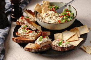 Neįtikėtino paprastumo ir skanumo lašišos užtepėlė: kelios minutės ir visi sotūs