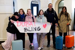 Į Lietuvą sugrįžo dalis Dubajuje įstrigusių lietuvių: žeria priekaištus Vyriausybei ir kelionių agentūroms