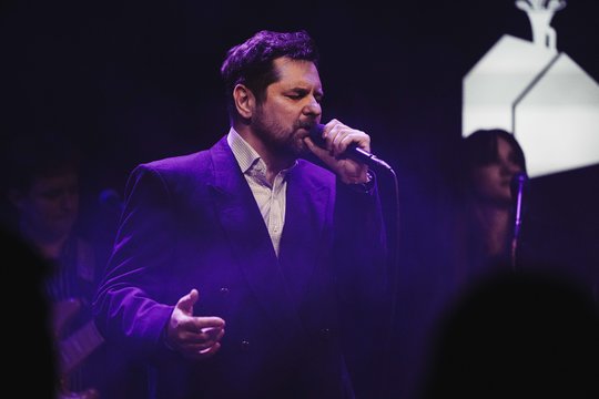 K. Sarnickas-Kastetas su gyvo garso grupe atvyksta į Kauną