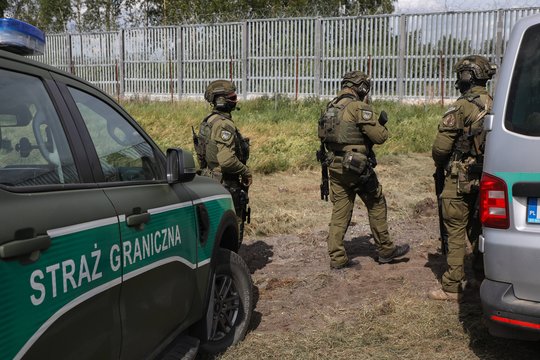 Buferinė zona Lenkijos pasienyje su Baltarusija galios dar tris mėnesius