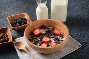 Valgote tai pusryčiams? Jūs gadinate savo skrandį: įvardijo 5 blogiausius produktus