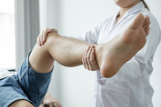 Kelio sąnario endoprotezavimas: kas vyksta po operacijos