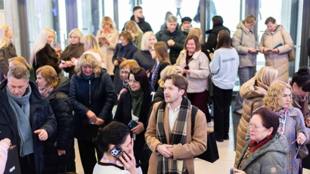 „Švietimo kodą“ ir panašias iniciatyvas L. Savickas laiko visuomenės susitelkimo priežastimi: galime palyginti