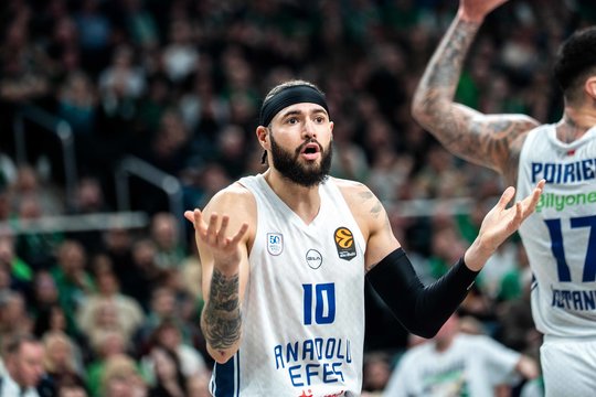 Dviejų autsaiderių mače dramatišką pergalę prieš „Anadolu Efes“ išplėšė ASVEL