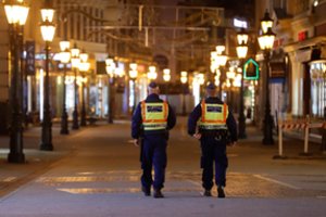 Vengrijoje sulaikyti Ukrainos banko darbuotojai buvo paleisti