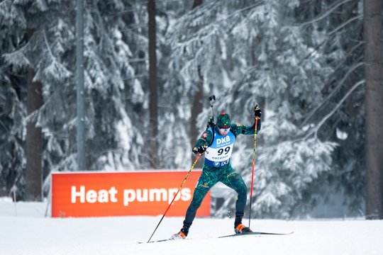 Karolis Dombrovskis po 3 metų pertraukos iškovojo įskaitinius pasaulio biatlono taurės taškus