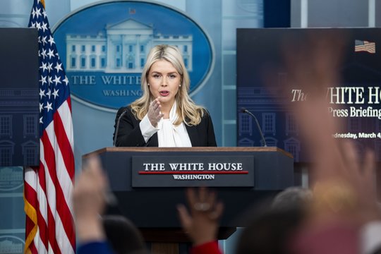 JAV sureagavo į Rusijos teikiamą žvalgybinę informaciją Iranui