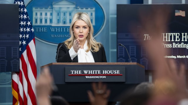 JAV sureagavo į Rusijos teikiamą žvalgybinę informaciją Iranui