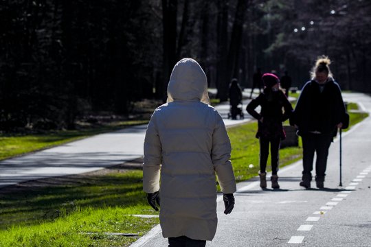 Žinomos sinoptikės prognozėje – ryškus pavasaris: štai ko laukti