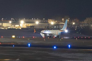 Vilniaus oro uoste nusileido „GetJet Airlines“ lėktuvas su Lietuvos piliečiais iš Abu Dabio