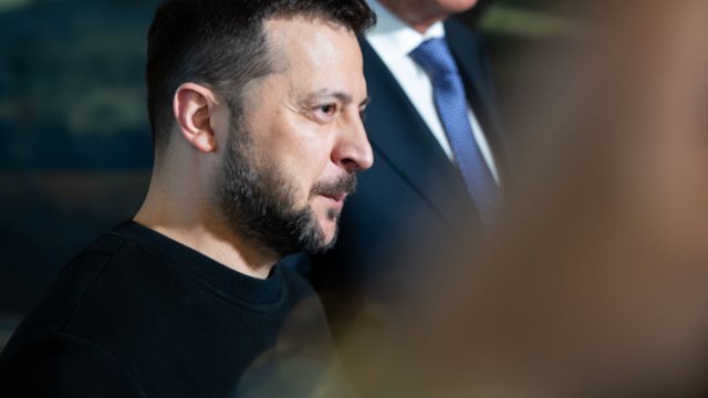 Ukraina dalijasi savo patirtimi: į Artimuosius Rytus išsiųsta pirmoji karinių ekspertų grupė