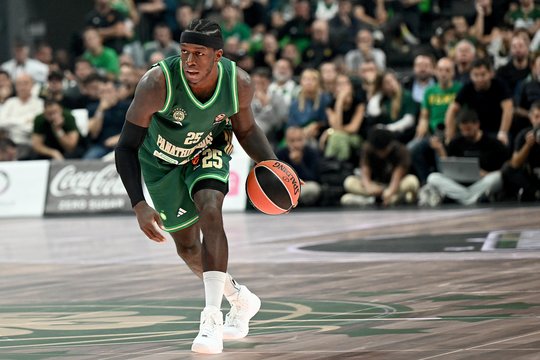 Prieš „Žalgirį“ stosiantis „Panathinaikos“ sugėrė pralaimėjimą Graikijoje